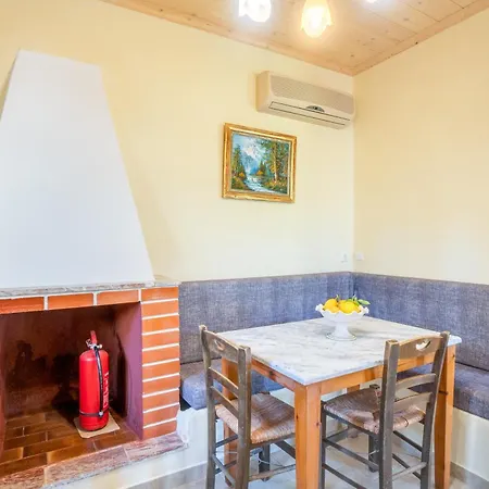 Captain Spiros Picola Apartment Gaios